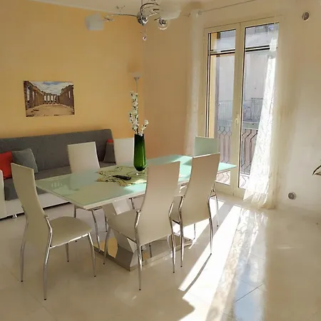 Casa Doppia G *